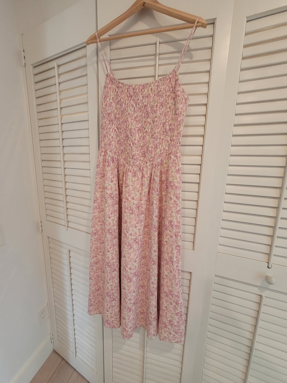 American Eagle Outfitters Pink Floral Smocked Midi Dress